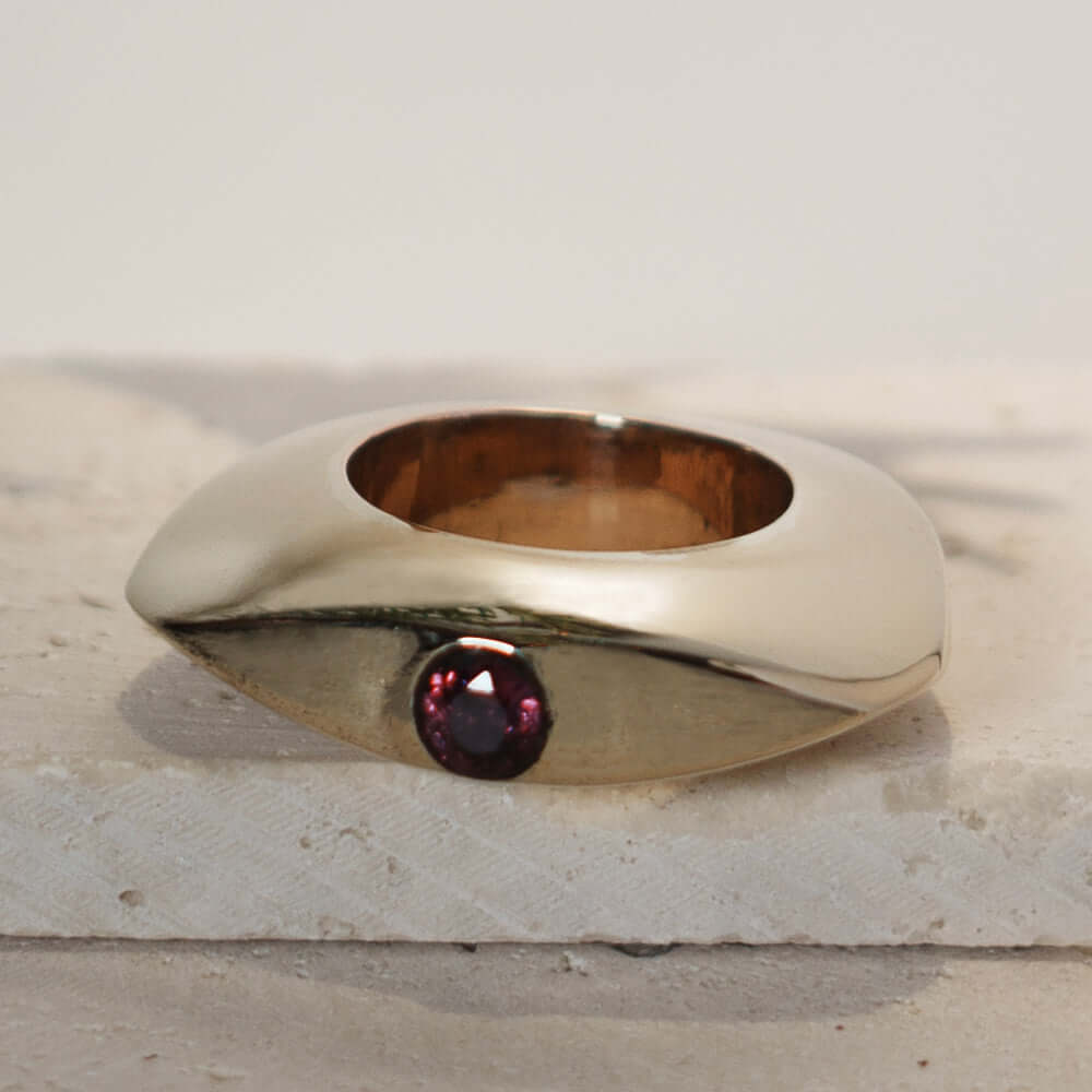 Anello in bronzo con granato rosso realizzato a mano - Milady Gioielli