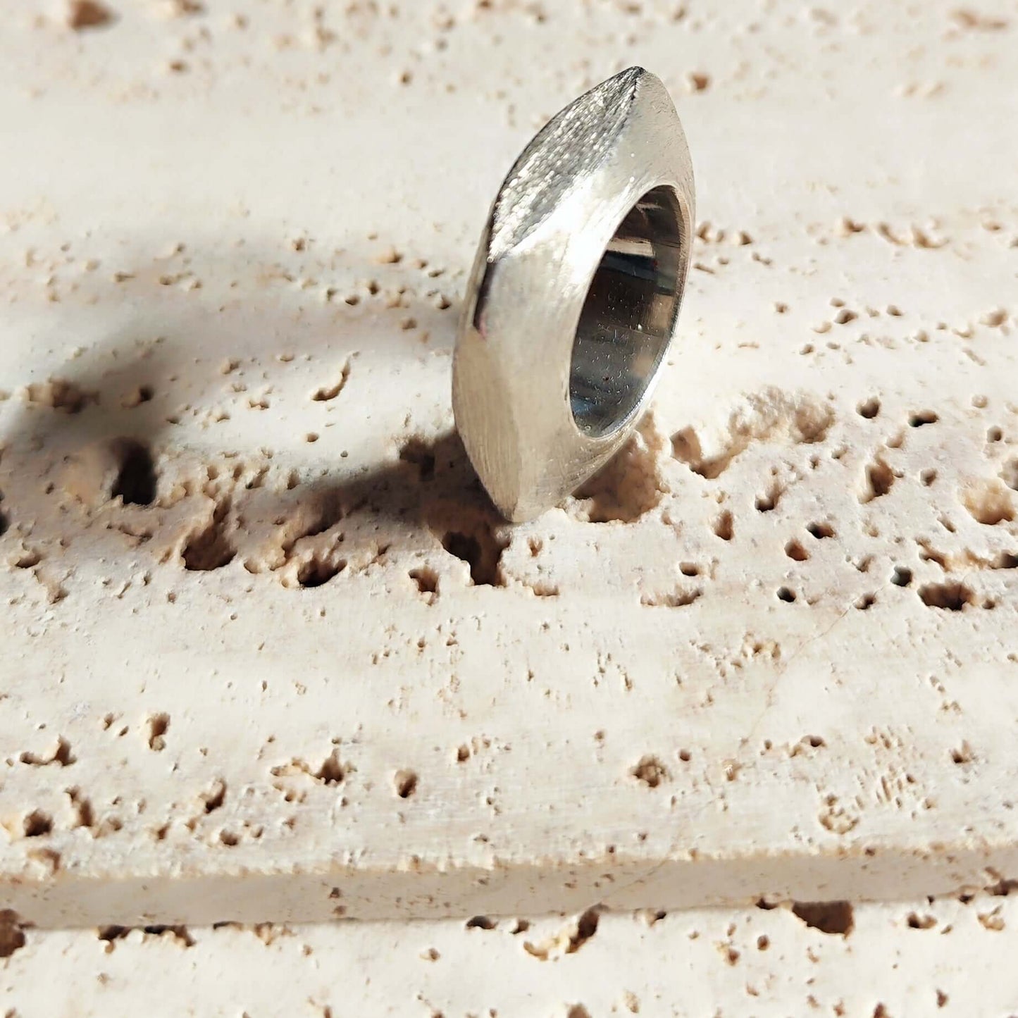 Square Z Ring