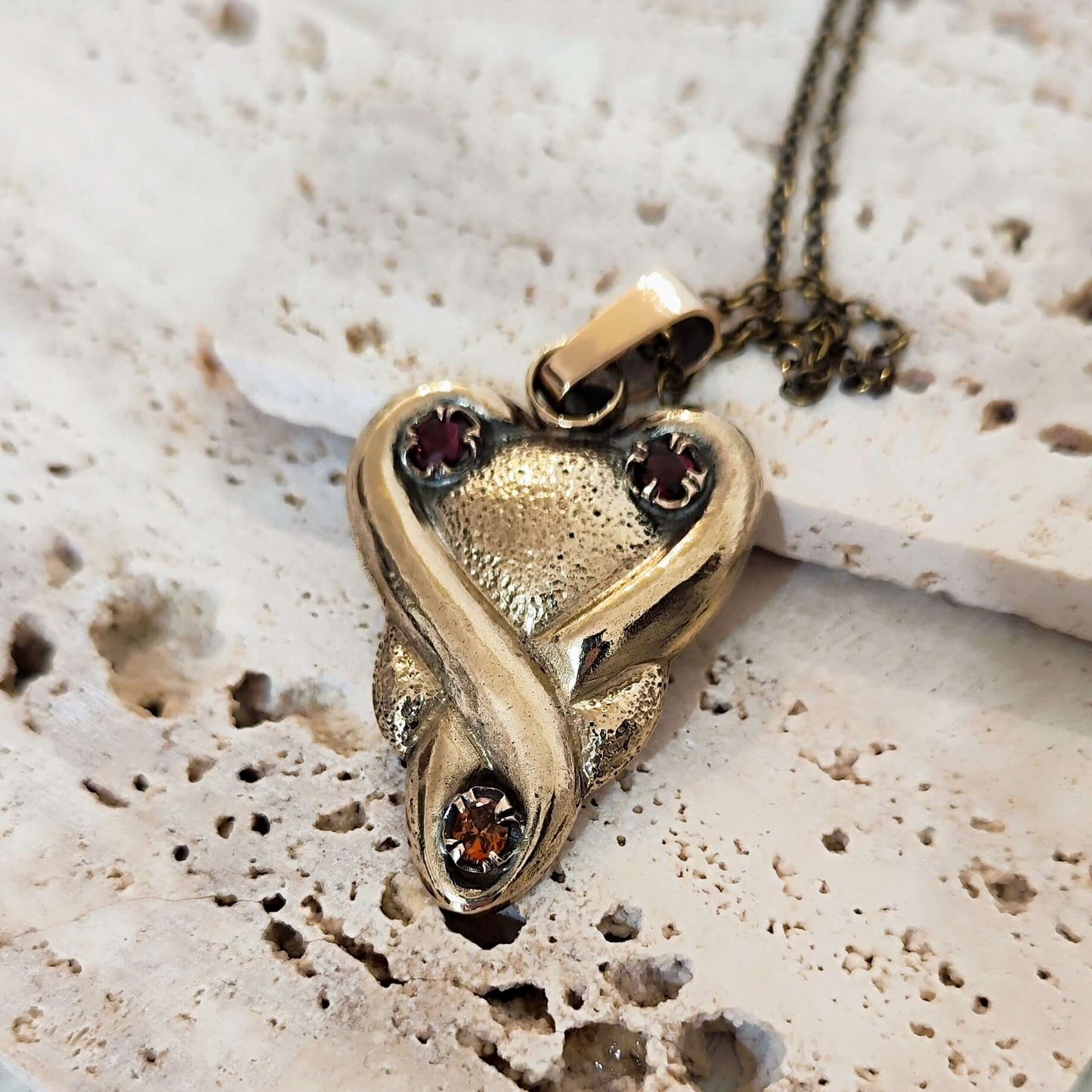 Pendentif Amplexus
