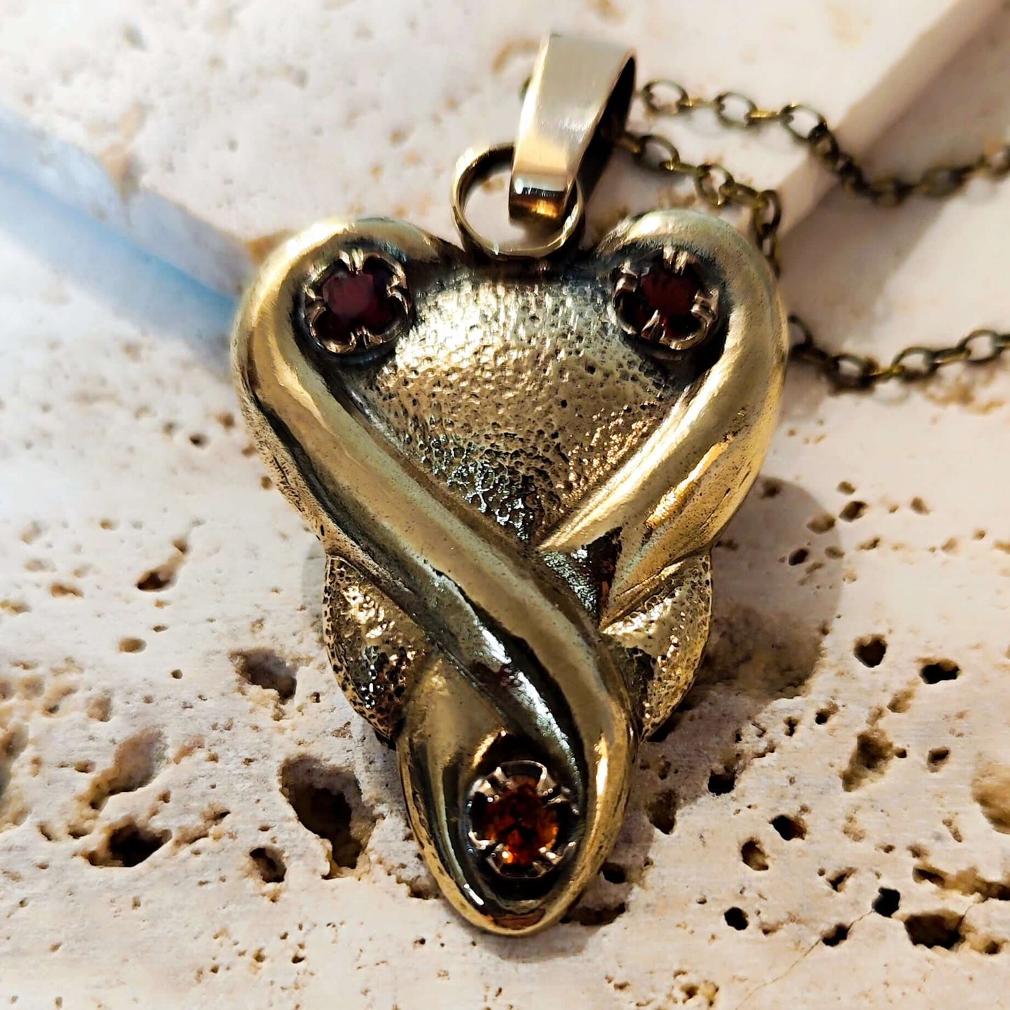 Pendentif Amplexus