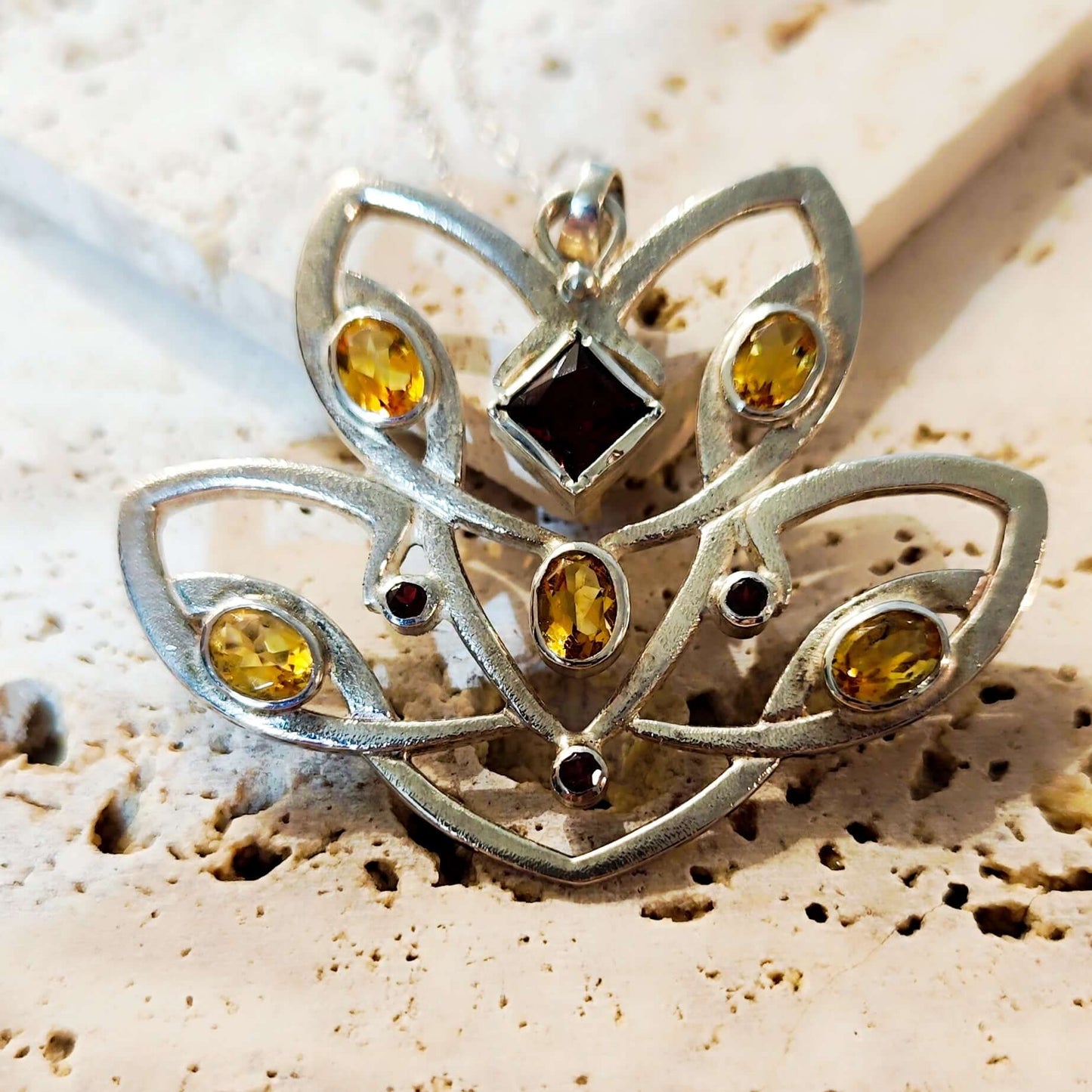 Pendentif Lotus