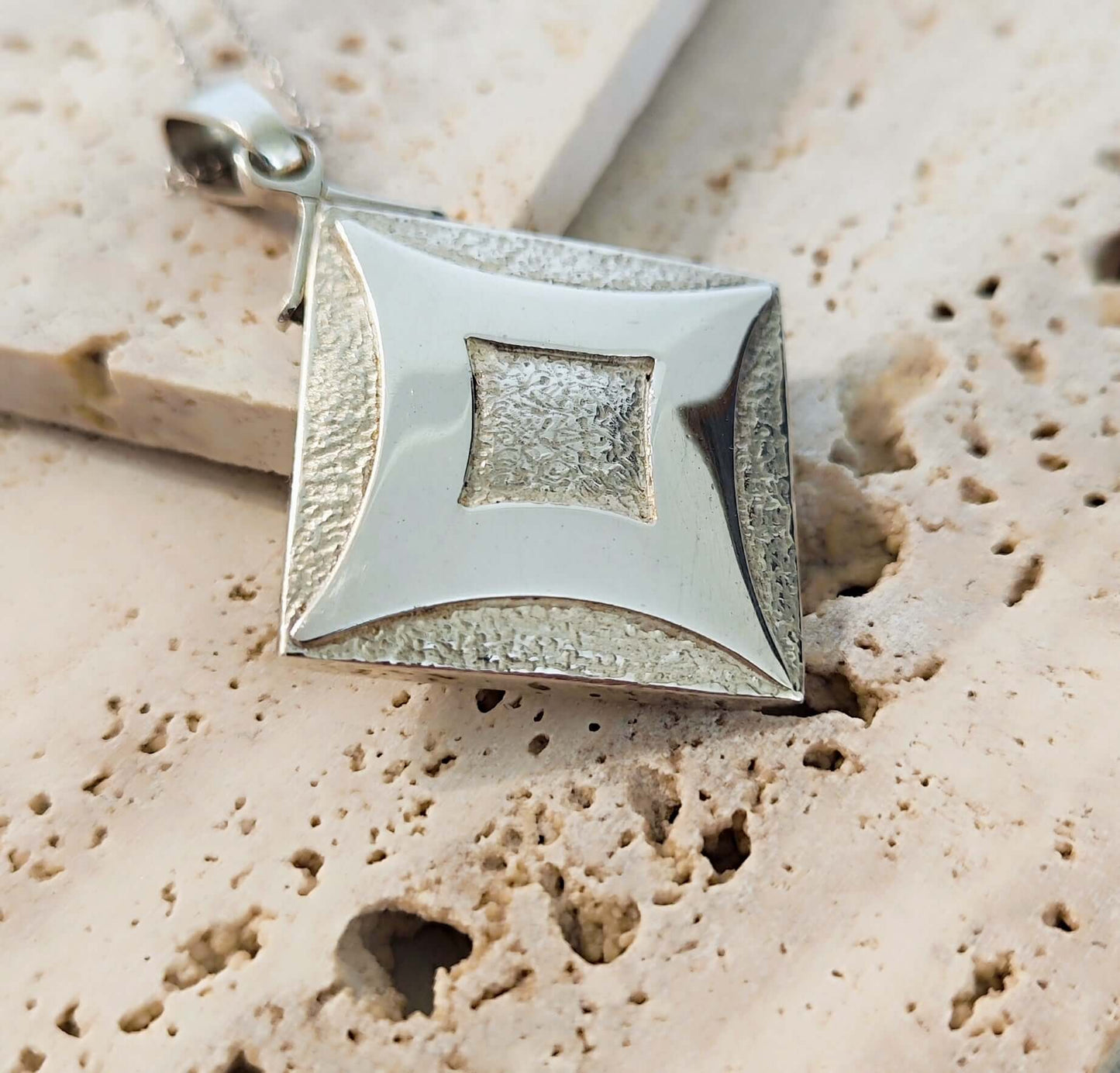 Pendentif Sirius
