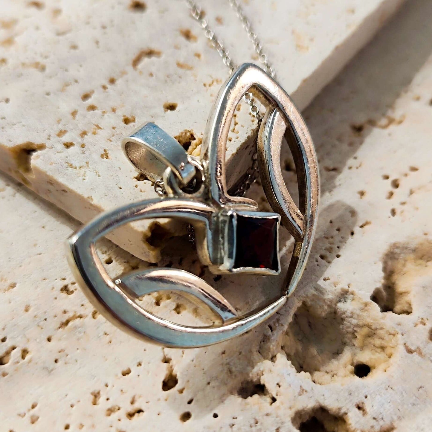 Petit pendentif lotus