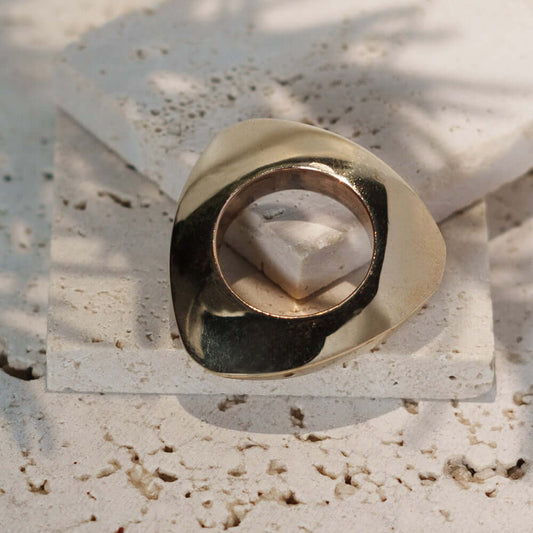 Tripod Ring