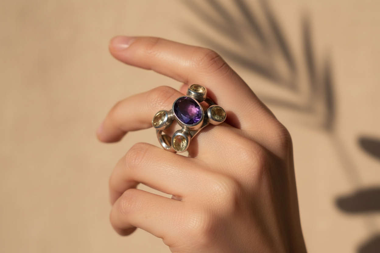 Anello Evolution indossato