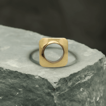 Anello in bronzo Square con pietra naturale granato rosso made in italy - Milady Gioielli