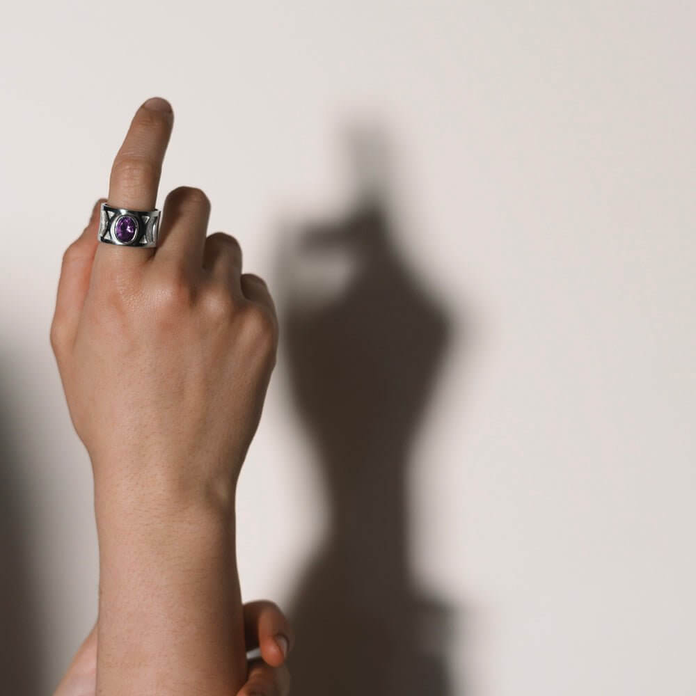 Anello Viola nella tua mano fra le tue dita come nel tuo cuore- Milady Gioielli